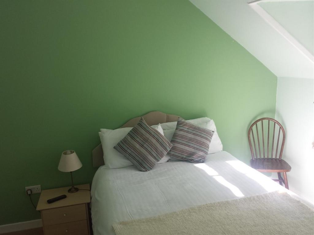The Gun Lodge Inverness Room photo
